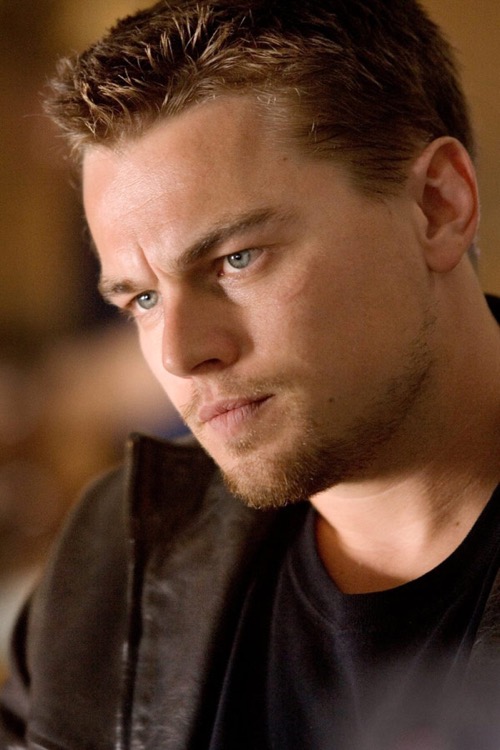 infiltracja leonardo dicaprio fryzura