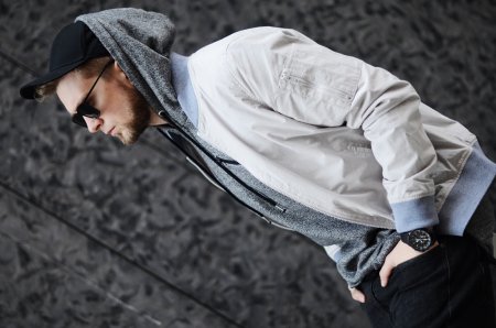 streetwear – męska kurtka bomberka